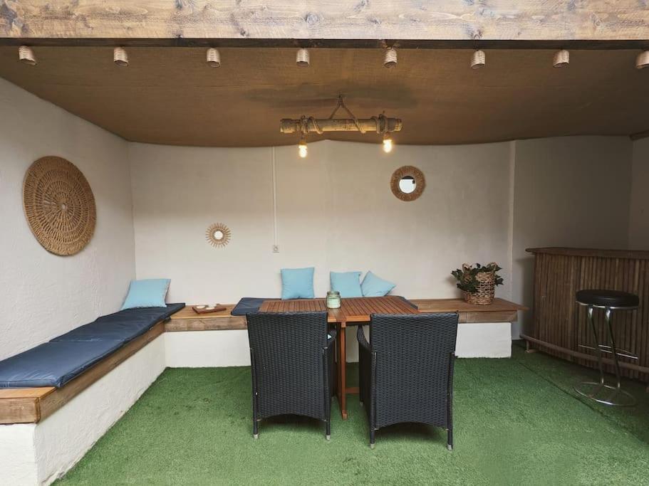 A 5Mn De La Reserve Africaine, Charmante Maison De Village Avec Patio سيجيان المظهر الخارجي الصورة
